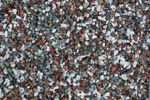 Kamenclub.ru: Мраморная крошка (щебень крошка микс: белый-зеленый-розовый) фр. 10-20 мм.  купить в Воронеже мрамор белый, зеленый, розовый декоративный ландшафтный колотый щебень 12000 руб/т   фото КАМЕНЬ КЛУБ