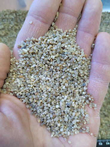 Кварцевый песок сухой фракцинированный фр. 1,2-2,5 мм.  купить в Воронеже фото Камень Клуб