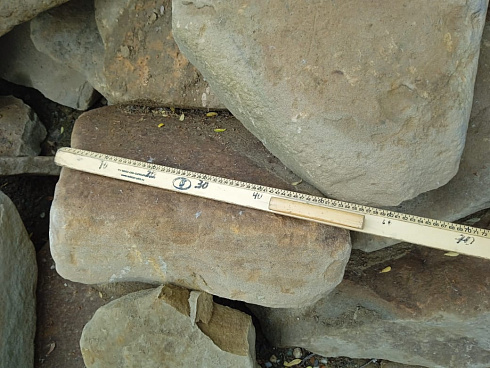 Kamenclub.ru: Песчаник для мощения дорожек, площадок, парковок ( фр 5-10 см)  купить в Воронеже песчаник  серый желтый коричневый рыжий песчаник оголтованный окатанный 6500 руб/т   фото КАМЕНЬ КЛУБ