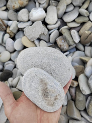 Галька черноморская фр. 50-100 мм.  купить в Воронеже фото Камень Клуб