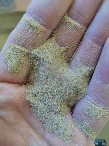 Кварцевый песок для площадок фр. 0,1-0,5 мм.  купить в Воронеже фото Камень Клуб