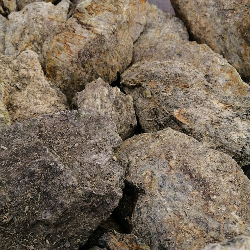 фото Змеевик салатовый  (фр. 70-100 мм)  купить в Воронеже в интернет-портале КАМЕНЬ КЛУБ