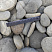 Kamenclub.ru: Галька речная плоская (серо-белая) фр. 70-120 мм. купить  в Воронеже галька галечник речной серый, белый окатанная плоская  природная галька 9000 руб/т   фото КАМЕНЬ КЛУБ