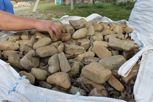 Kamenclub.ru: Песчаник брусчатка  купить в Воронеже    5 500 руб/т   фото КАМЕНЬ КЛУБ