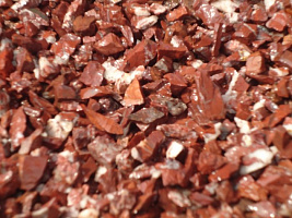 Kamenclub.ru: Щебень крошка красный (ЯШМА) фр. 5-10 мм.  купить в Воронеже крошка каменная яшмы красный, бордовый, темно-красный декоративная крошка ландшафтная каменная яшмоидная 8500 руб/т   фото КАМЕНЬ КЛУБ