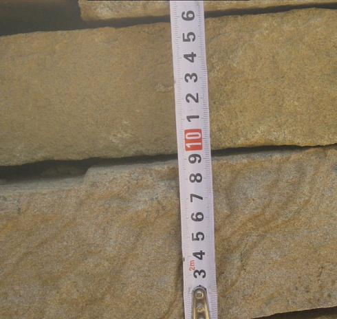 Kamenclub.ru: Песчаник пластушка желтый с рисунком (7-15 см)  купить в Воронеже плитняк - пластушка - бут желтый песчаник 10200 руб/м3   фото КАМЕНЬ КЛУБ