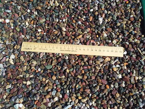 Kamenclub.ru: Галька речная окат цветная фр.5-10 мм. купить  в Воронеже галька речная белый, серый, красноватый, синий, темно-серый речная окатанная галька декоративная 6800 руб/т   фото КАМЕНЬ КЛУБ