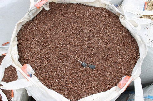 Kamenclub.ru: Мраморная крошка (щебень крошка розовый) фр. 5-10 мм.  купить в Воронеже мрамор розовый, красный щебень колотый ландшафтный декоративный  11000 руб/т   фото КАМЕНЬ КЛУБ