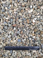 Kamenclub.ru: Галька речная окат (серая) фр.10-20 мм купить  в Воронеже галька речная серая, серый, темно-серый, светло-серый, коричневый ландшафтная декоративная речная окатанная округлая галька 5000 руб/т   фото КАМЕНЬ КЛУБ