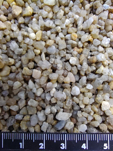 Кварцевый песок для площадок фр. 2-5 мм.  купить в Воронеже фото Камень Клуб